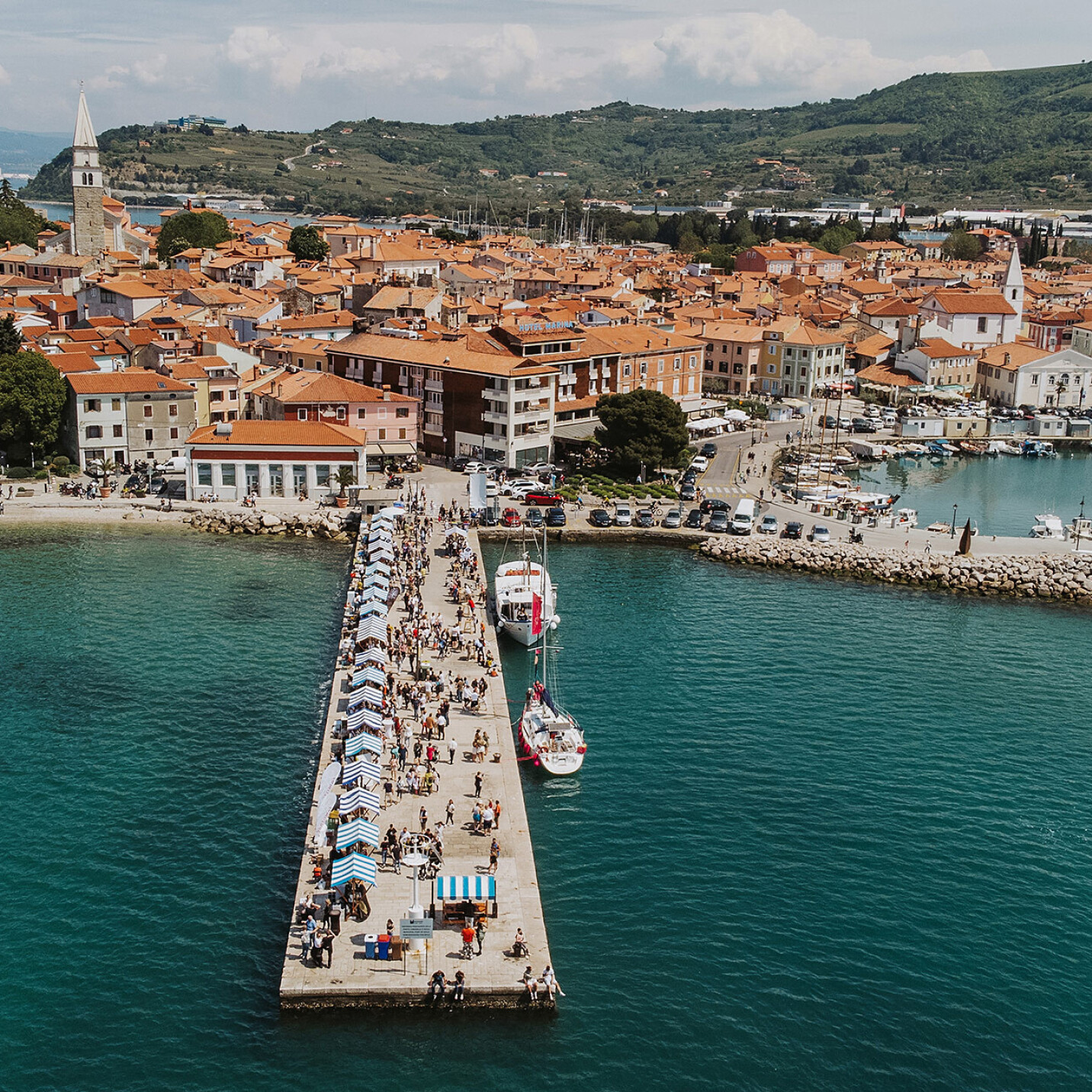 Izola - Home